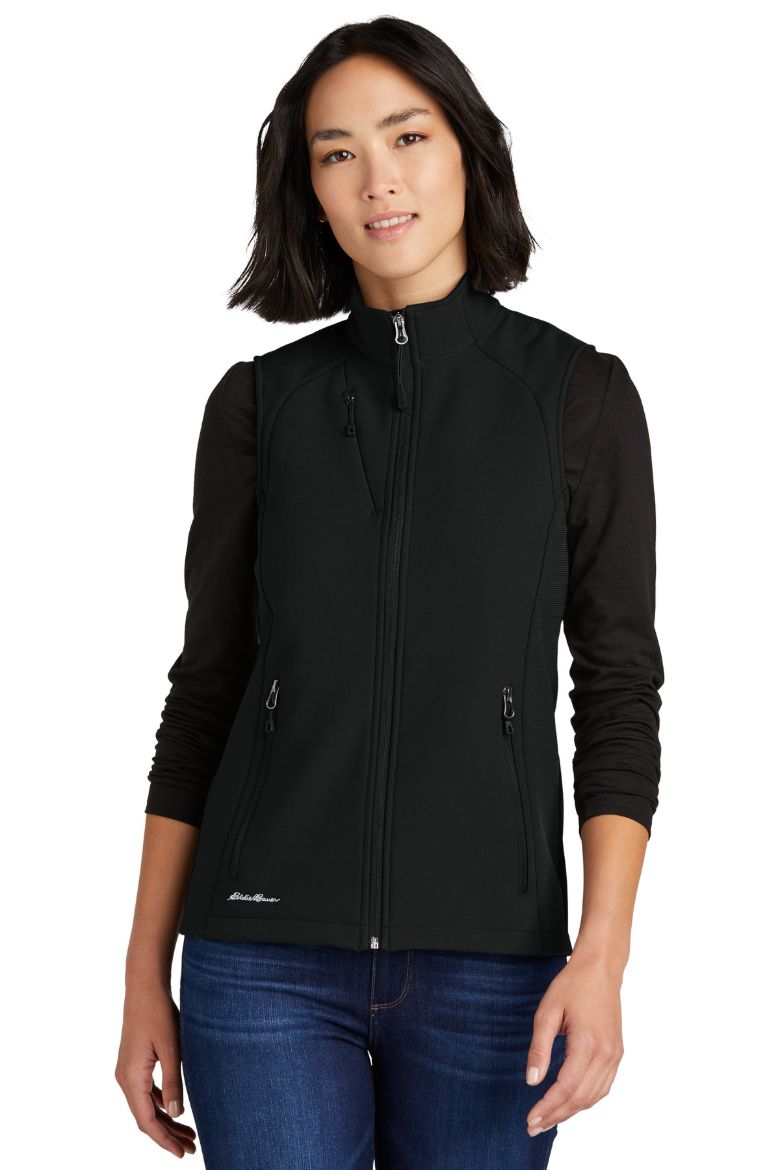 EB547_deepblack_model_front.jpg