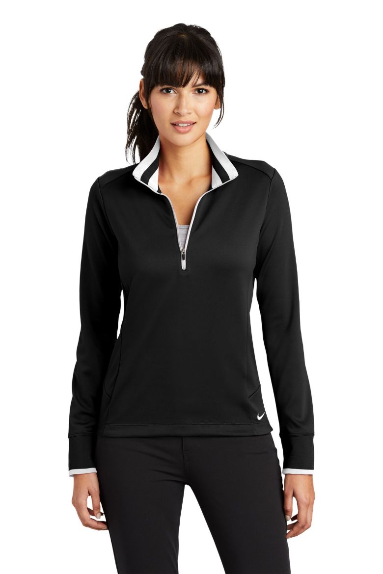 578674_blackwhite_model_front.jpg