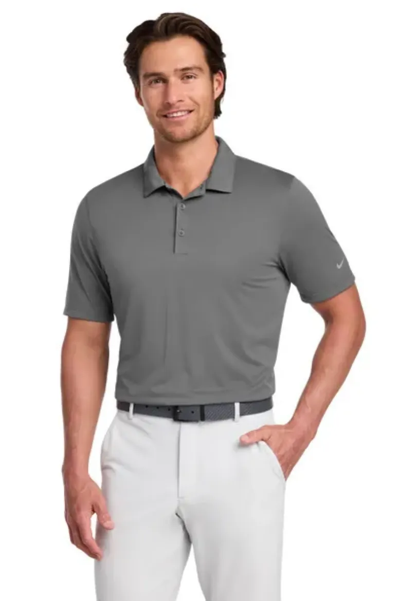883681_darkgrey_model_front.jpg