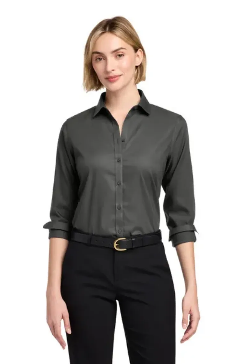 BB18003_deepblack_model_front.jpg